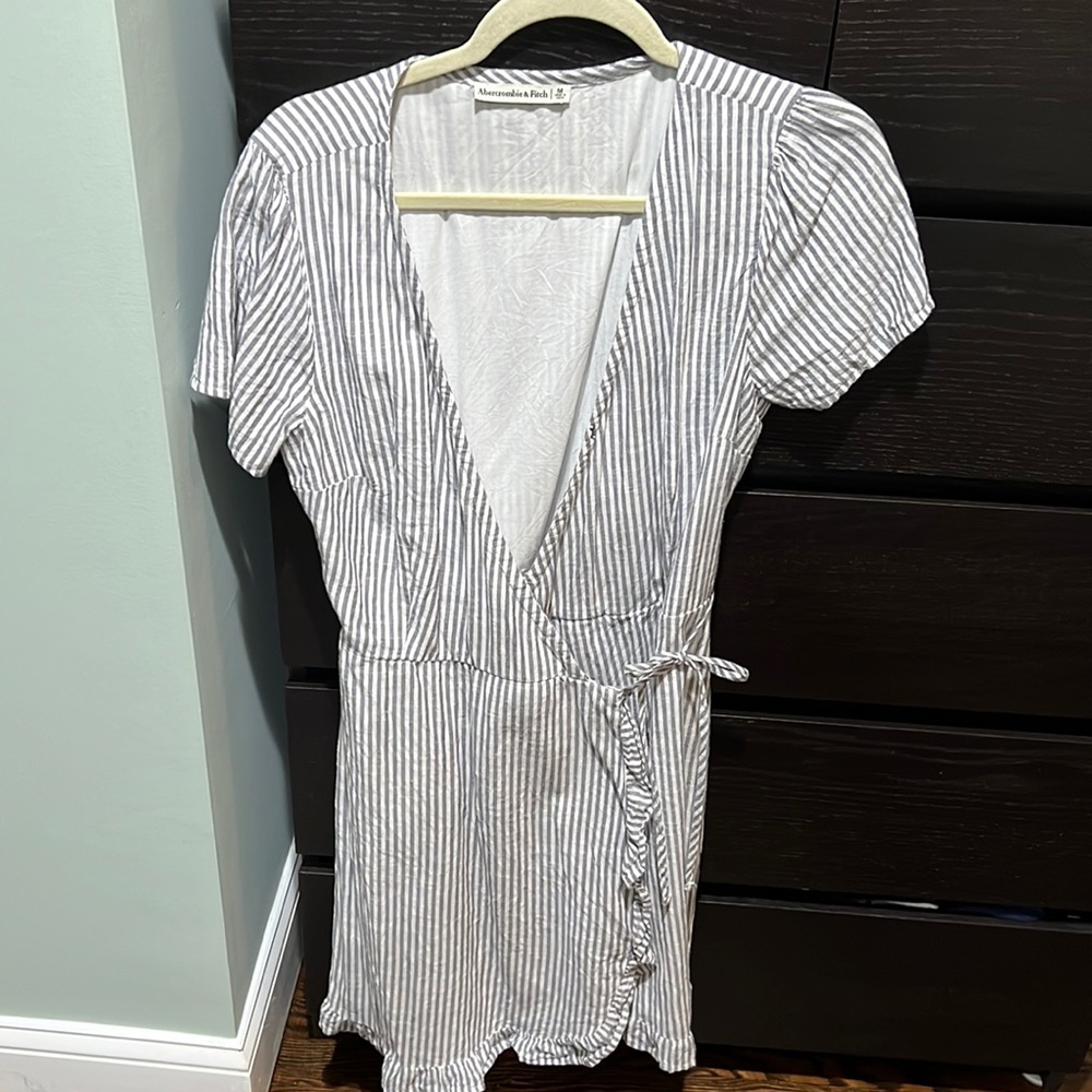 Abercrombie wrap dress